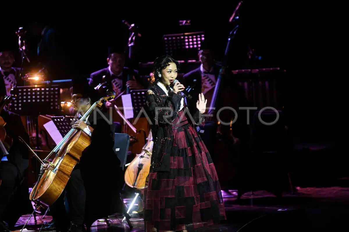Performance of the Jakarta Philharmonic Orchestra